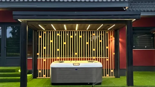 drevená pergola, záhradný altánok, farebná pergola
