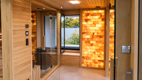 Wellness so soľnou stenou